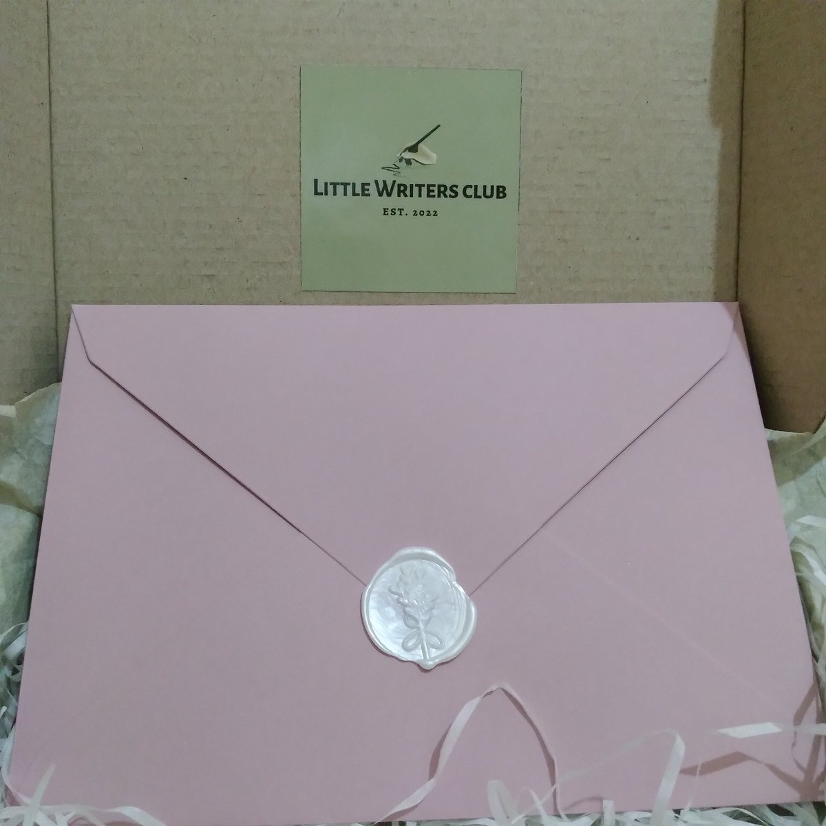 littlewritersph's tweet photo. Finished packing 2 of our orders. Can't wait for the receivers to get a hold of this 💖💌

For orders, please visit our FB Page and give us a message :) https://t.co/UNAr6YZUgl