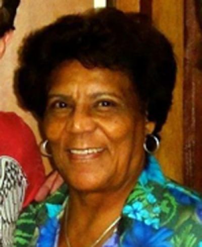 El mundo de la Radio Cubana se encuentra hoy sumido en la consternación. Este sábado ha muerto a los 76 años Milvia Zapata Patterson, figura representativa de la radiodifusión, destacada locutora, directora y guionista, la voz de muchos de los programas estelares de la radio.