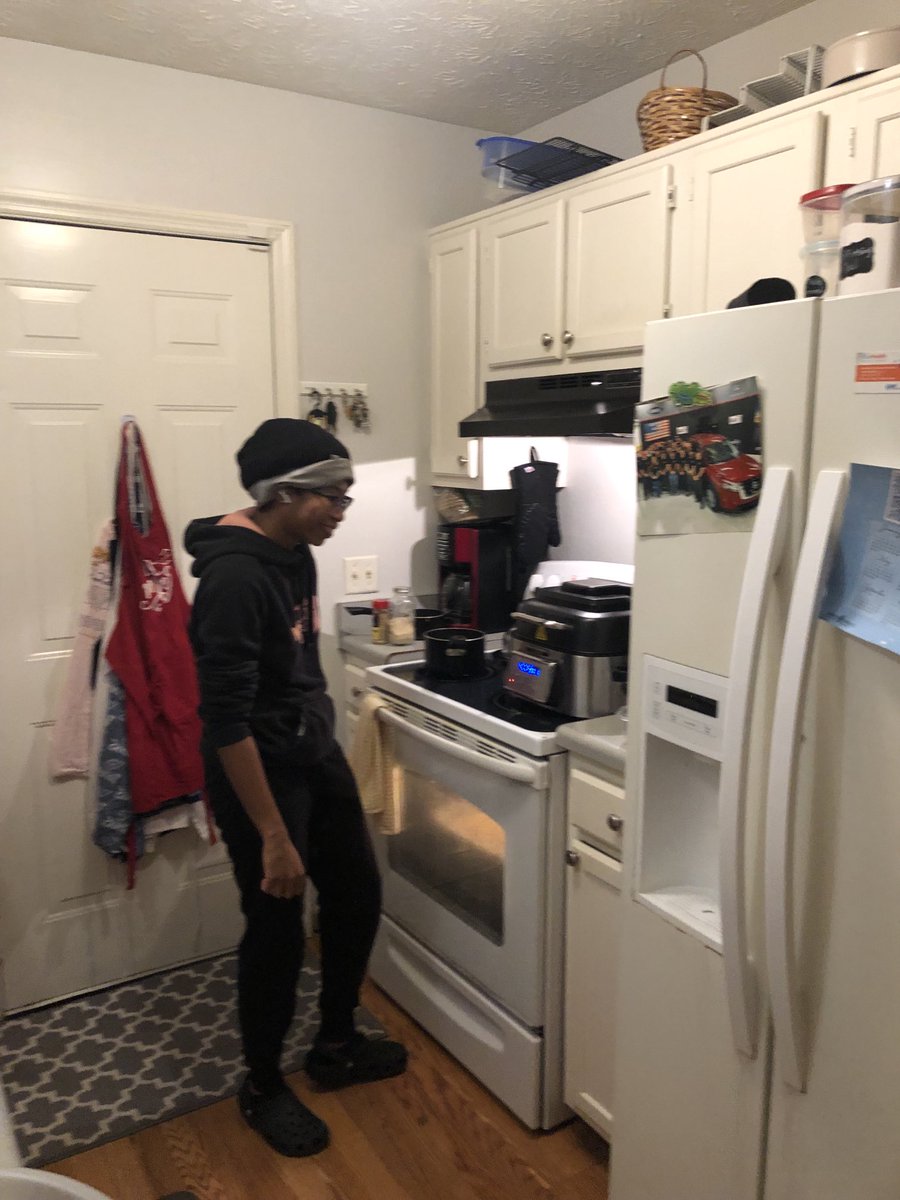 keithgilbert28's tweet photo. This is the results, cooking dinner. Proud of her https://t.co/OGftsb3bIN
