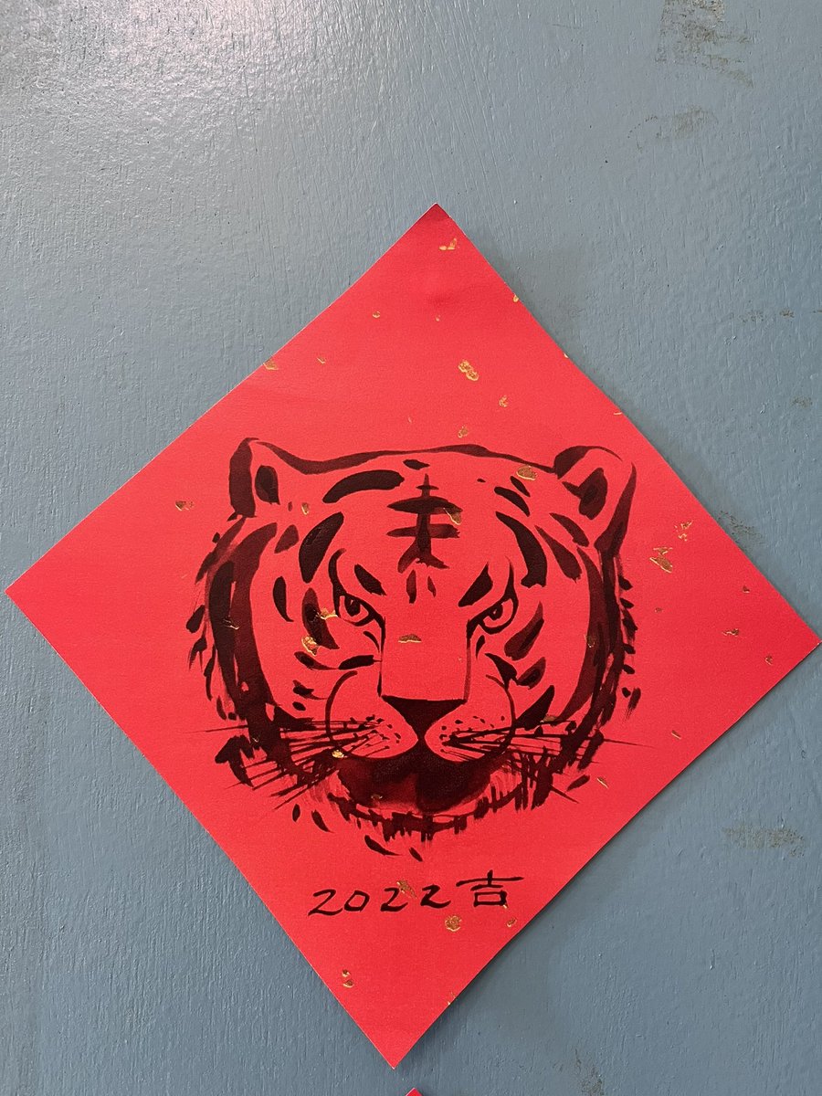 HISSecMandarin's tweet photo. Admiring our students' drawings, which are rather lovely ~ 🧨🧨
The Tiger (虎hǔ) is the symbol of power and lordliness in Chinese culture. It is the third of the 12-year cycle of animals which appear in the Chinese zodiac. #HIS_learning https://t.co/1k4AQvJX65