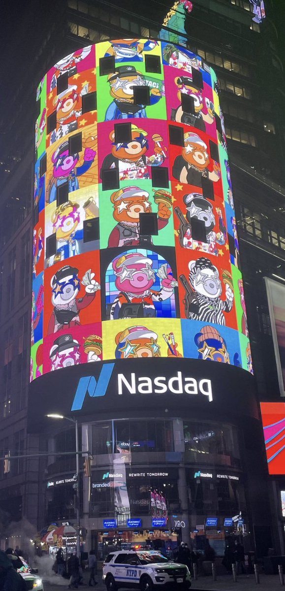 Jrobidy's tweet photo. @EarlyAdopterNFT Bold #NFTs #NYC https://t.co/ltU16O30In