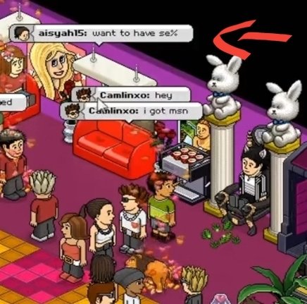 PixeltzHB's tweet photo. @cagyjan1 @Habbo @HabboNFT 👀 https://t.co/iCCFu3Tk1k