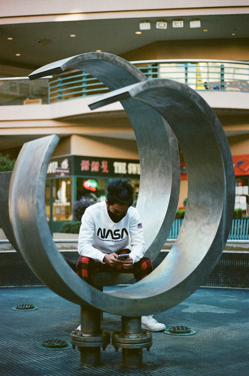 chrystalirene_'s tweet photo. Chinatown, Oakland on 35mm https://t.co/sUQCrxgwCR