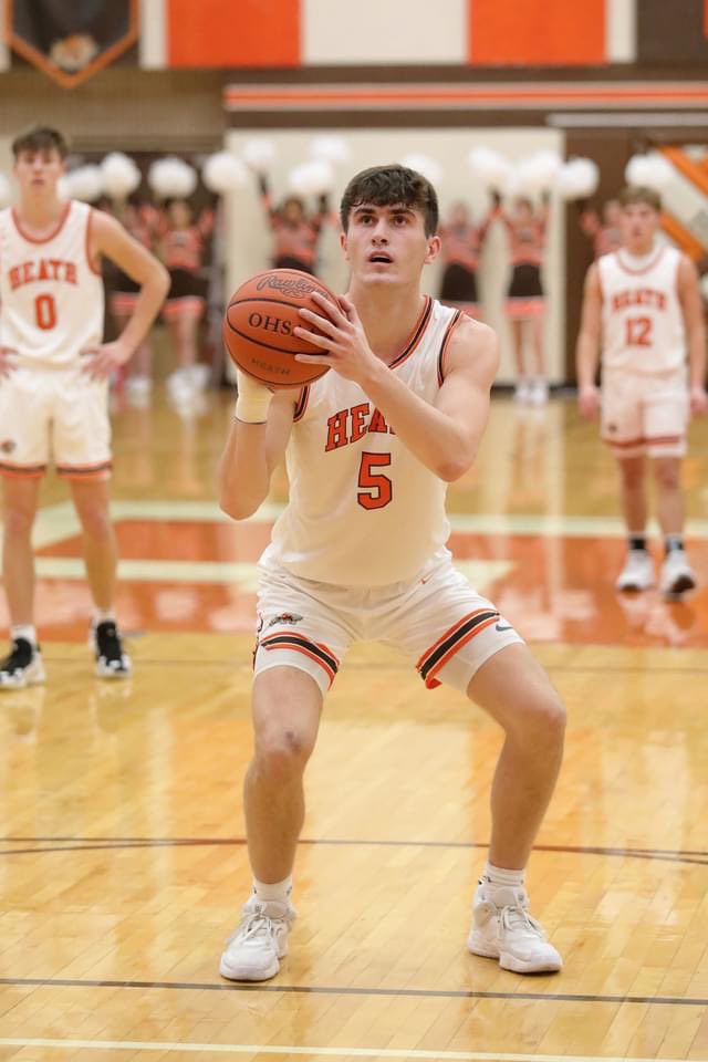 Congratulations to Brandon McLaughlin on breaking the Heath Boys Basketball All-Time scoring record tonight. Unbelievable accomplishment. Brandon currently has 1,248 points with a lot of season left to play.  <a href="/Mc1augh1in5/">𝘽𝙧𝙖𝙣𝙙𝙤𝙣 𝙈𝙘𝙇𝙖𝙪𝙜𝙝𝙡𝙞𝙣</a>