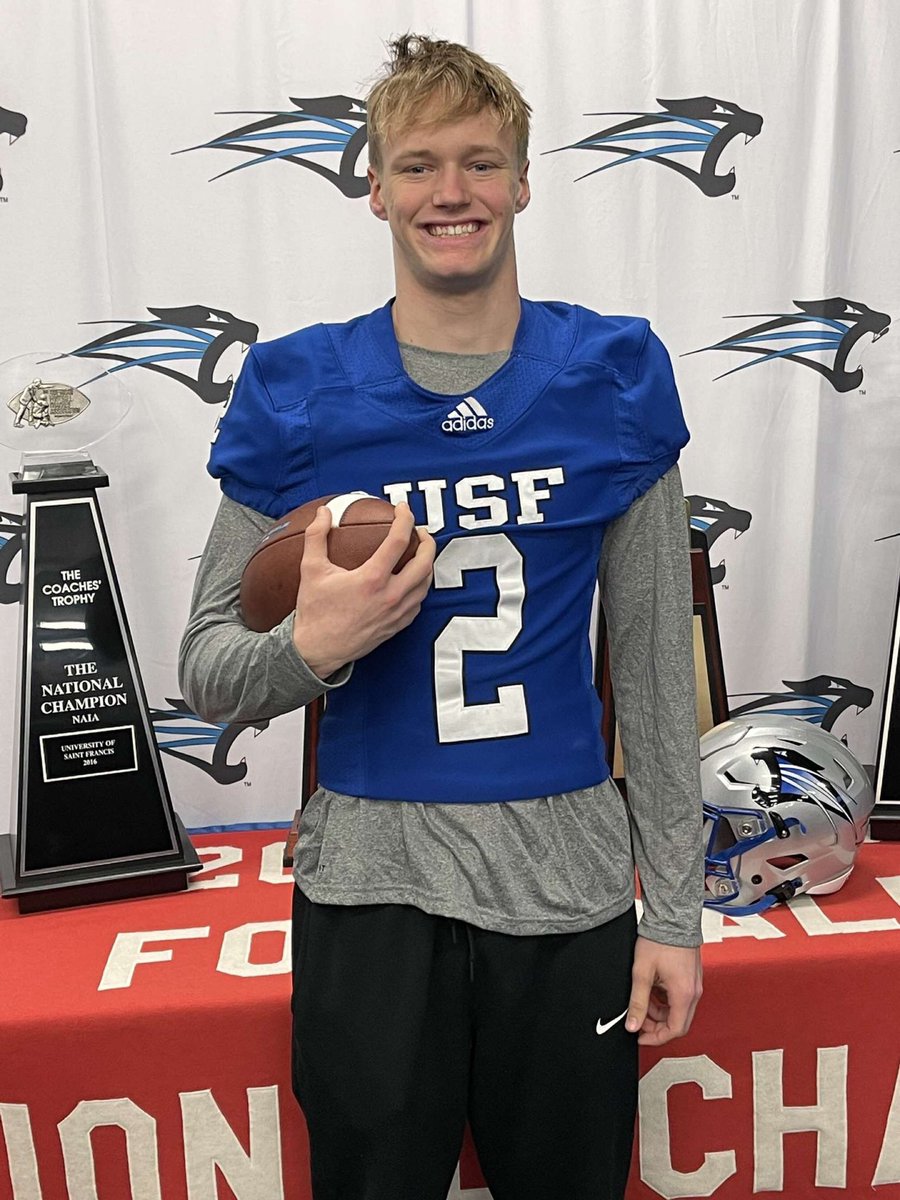 JTDowney2's tweet photo. I had an amazing official visit to @USF_Football today. I’m very excited and grateful to receive my second offer to play the game I love. Thank you to Coach Donley,    @CoachJoeyDidier , and @USF_Football for the opportunity! https://t.co/JPTwk6LmMn