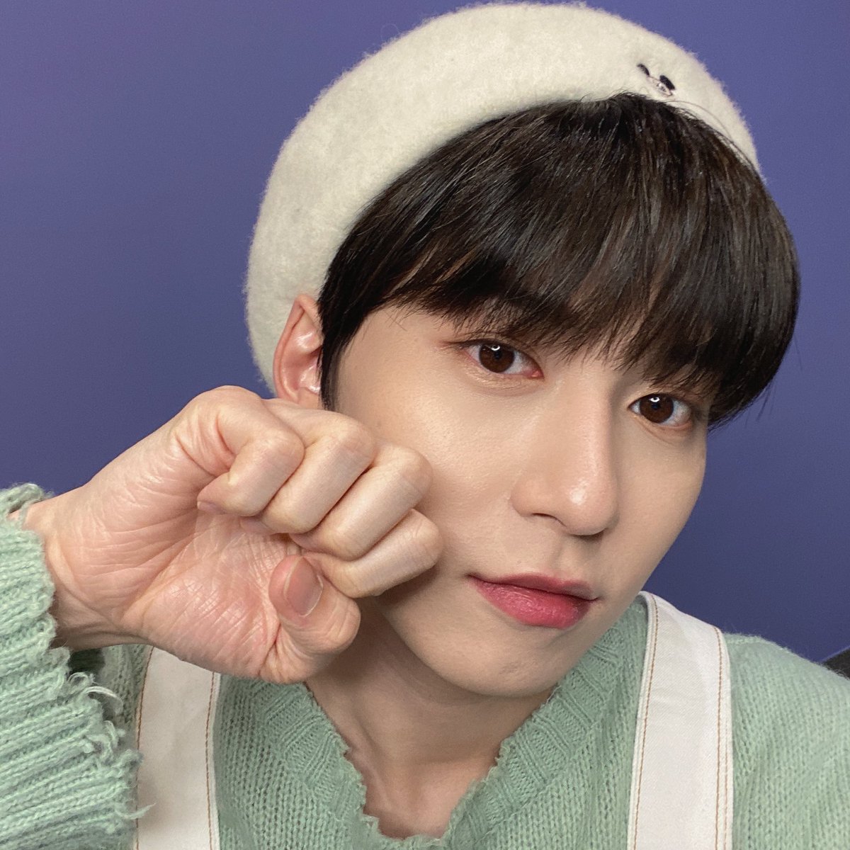 ravnbfmaterial's tweet photo. @fangearshift มิิ้ว https://t.co/6Ro2xnFnWW
