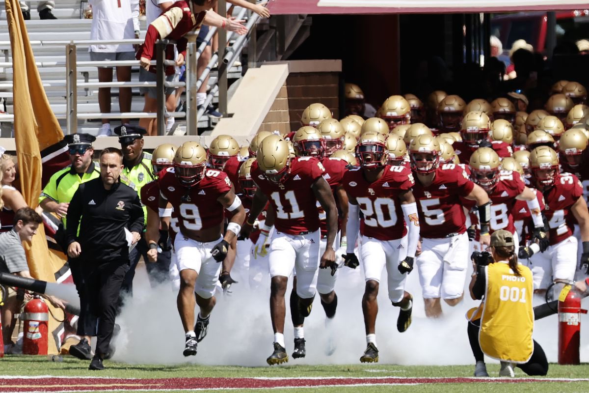 jaycincoo_'s tweet photo. After a great talk with @CoachSDuggan I am Blessed to say that I have received my 4th Offer from Boston College!!! @BrianDohn247 @CoachBlunt10 @Rivals @dhglover @GDRecruits @RivalsFriedman @247Sports https://t.co/hNqafexjuh