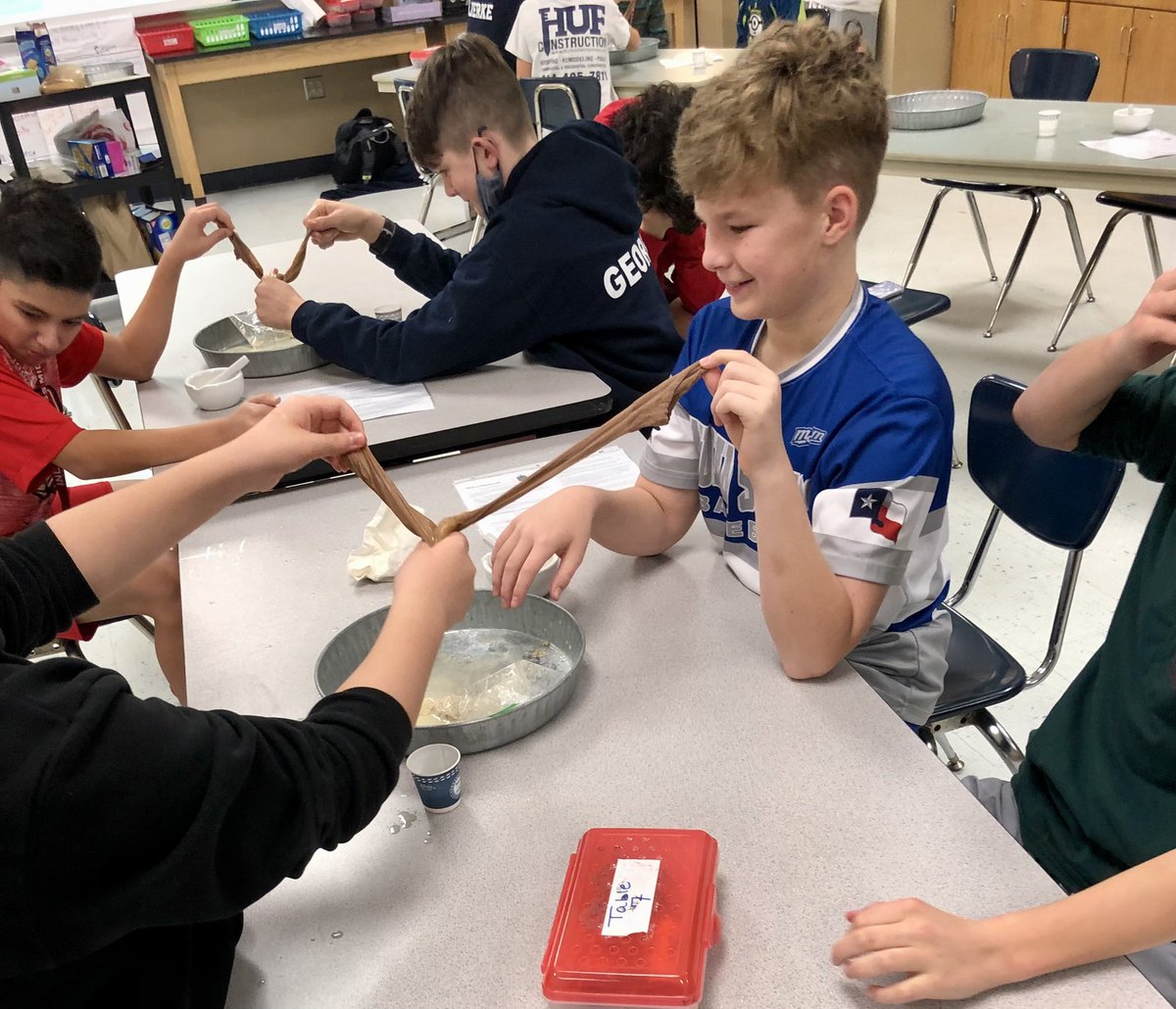 dfjonesMitchell's tweet photo. @IndianSpringsMS @KISD_Science 7th Science explores digestion through the Digestive Simulation Labโฆakaโฆthe Poop Lab. #KISDLabStar https://t.co/auZ7tagkc2