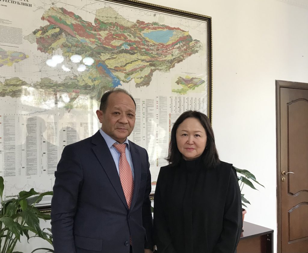 Состоялась встреча Президента Союза банков Кыргызстана и Министра природных ресурсов, экологии и технического надзора КР. 
ub.kg/ru/sostoyalas-…