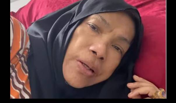 Dorce Gamalama Minta Tolong ke Megawati, Hotman Paris: Nasib Orang Gak Ada yang Tahu dlvr.it/SHNNYn