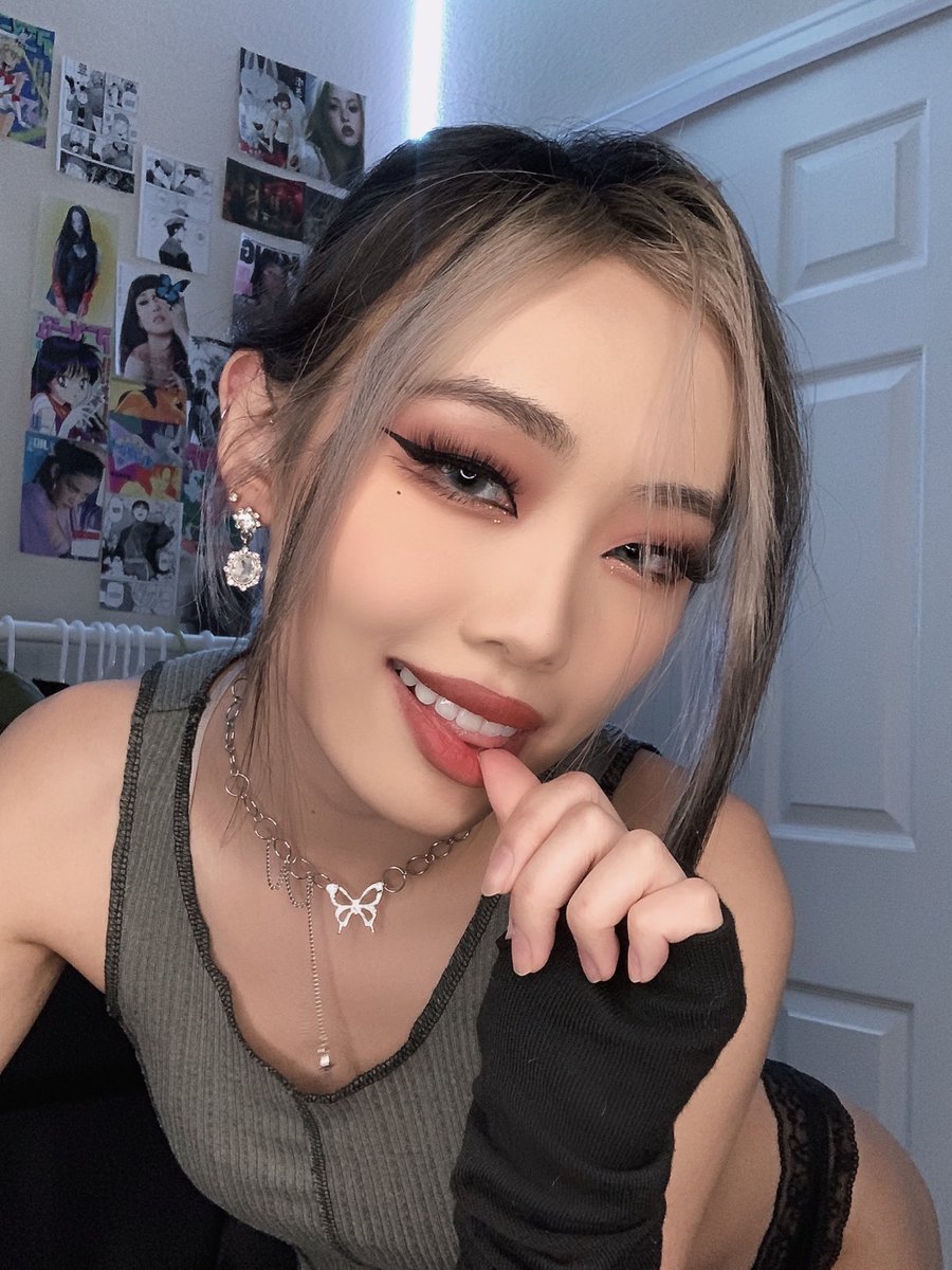 chaelpls's tweet photo. it’s my birthdayꨄ ( ˘ ³˘)♥︎ https://t.co/2n3bmRGM1l