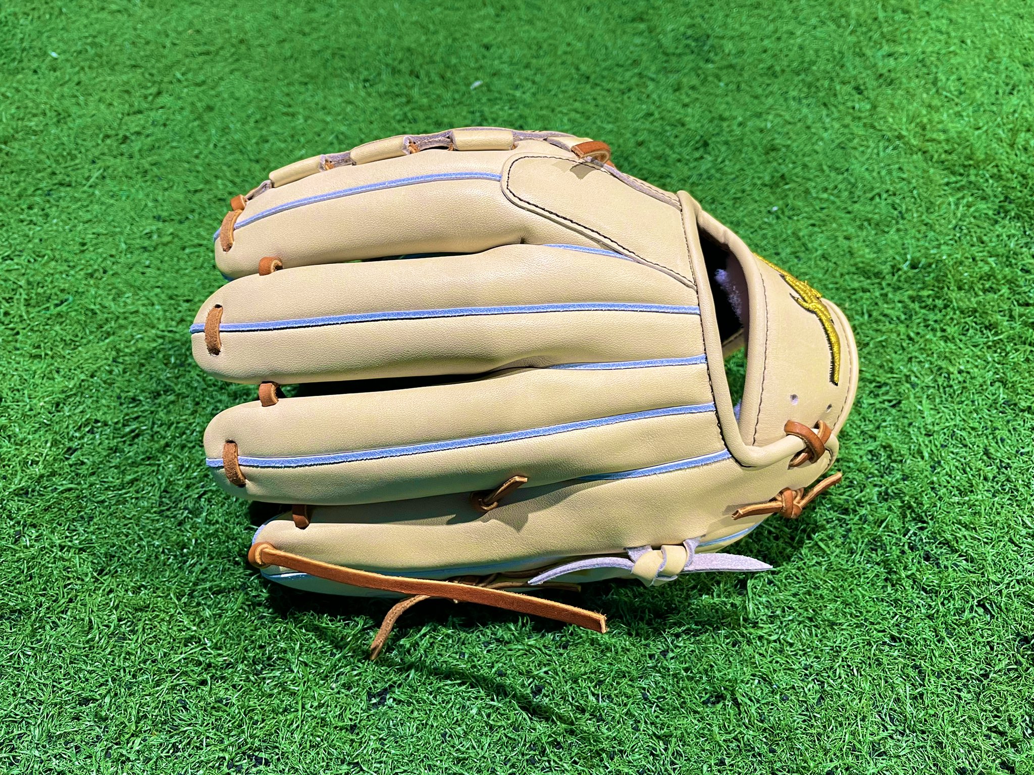 u*8様 アントラー硬式内野手用グラブ ANTLER 新喜製作所 硬式内野手用グラブ 新品未使用 アントラー