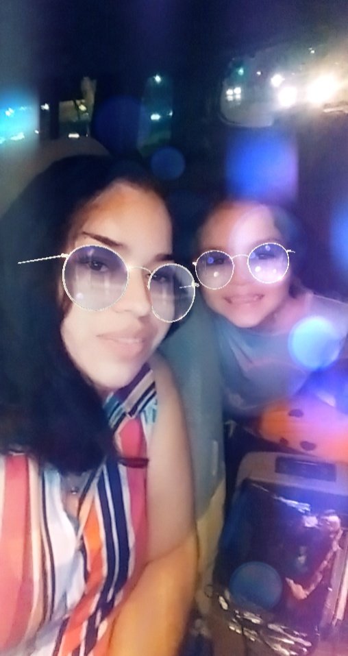 nicky069's tweet photo. Con la princesita de titi ❤ saliendo del cine
#Sing_2 🎬 https://t.co/qZbxXgmGiM