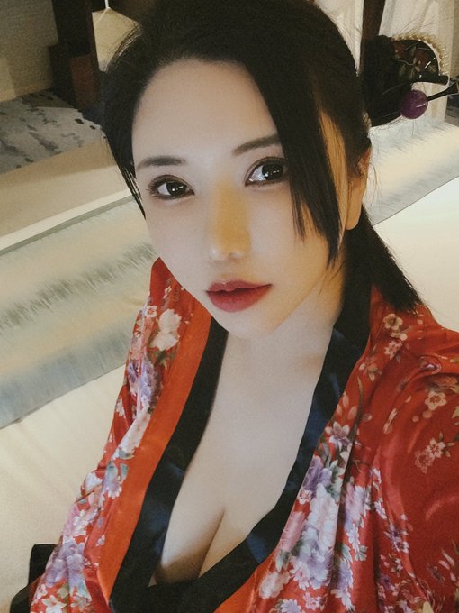 何年も続けさせてくれていつもありがとう。
Thank you for me to continue this photo sets for so long time.

For more
https://t
