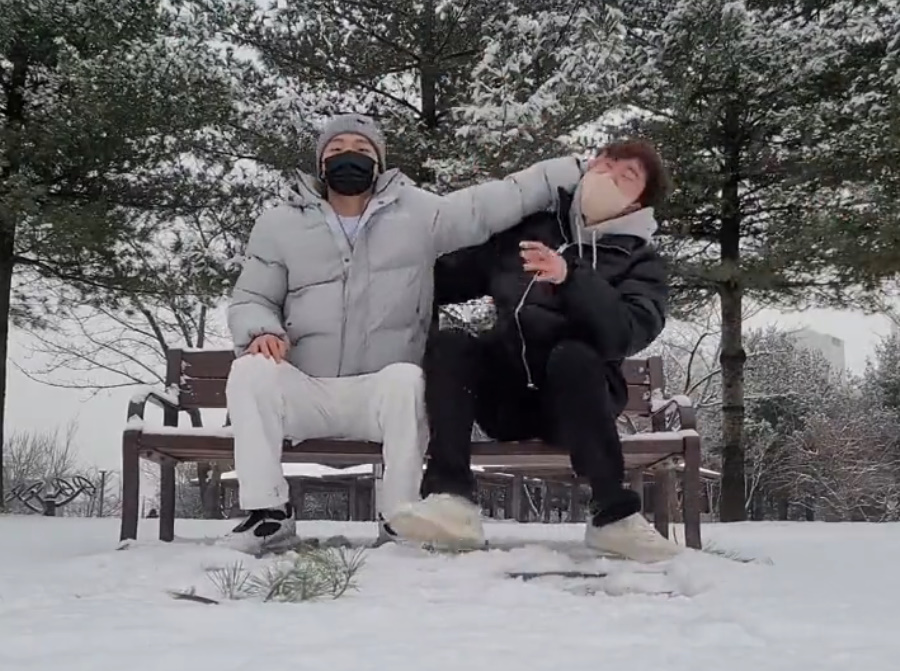 miss_svtmafia's tweet photo. this dino and seungkwan photo sequence ㅋㅋㅋ @pledis_17 https://t.co/pQQUxLIVvp