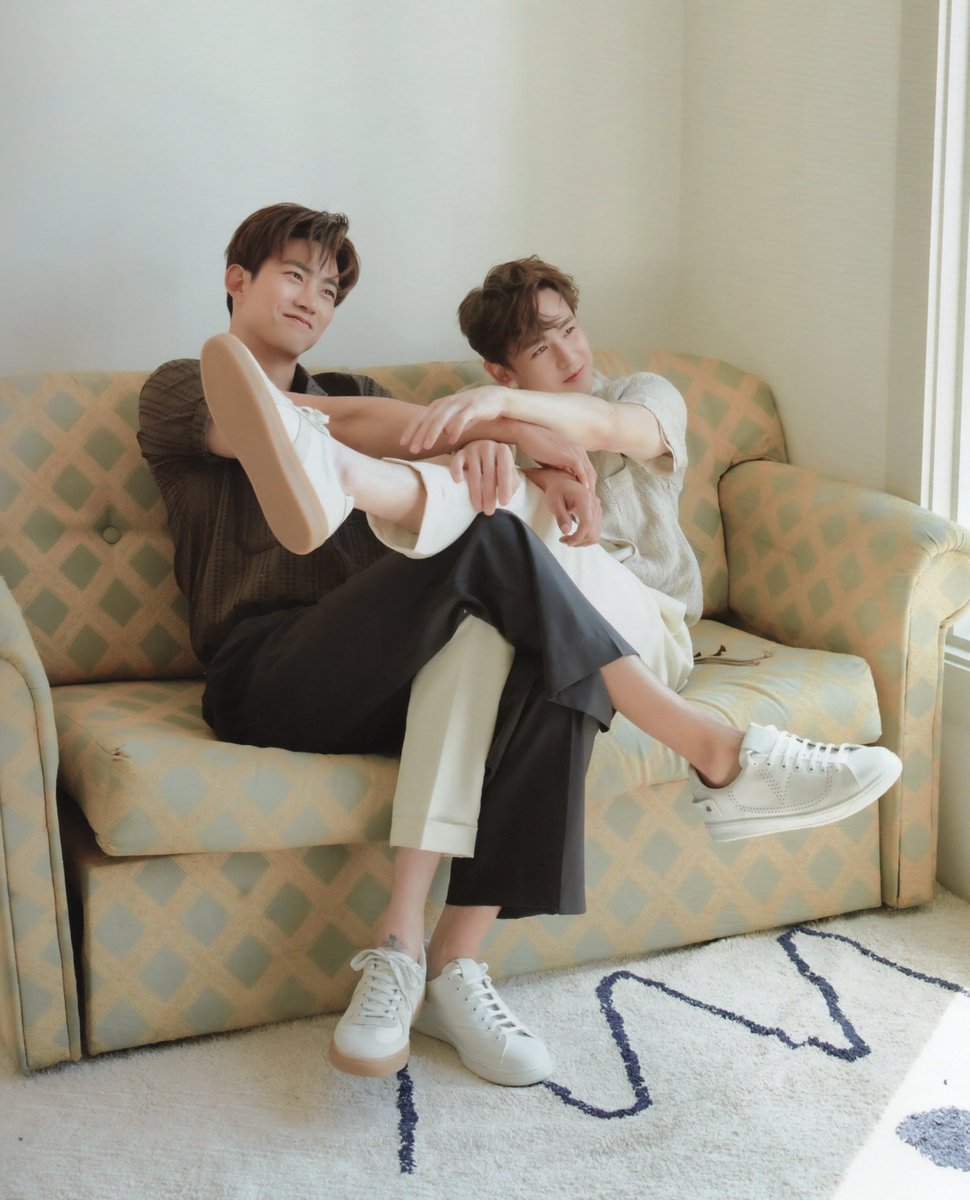BinguBinguTaec's tweet photo. ๐โค๏ธ๐๐๐๐
๐ท The Hottest Origin: MUST
Light Version Jacket Making
Will add scans to the thread when Iโm free ๐
#2PM #TheHottestOrigin https://t.co/XNKdp43dhF