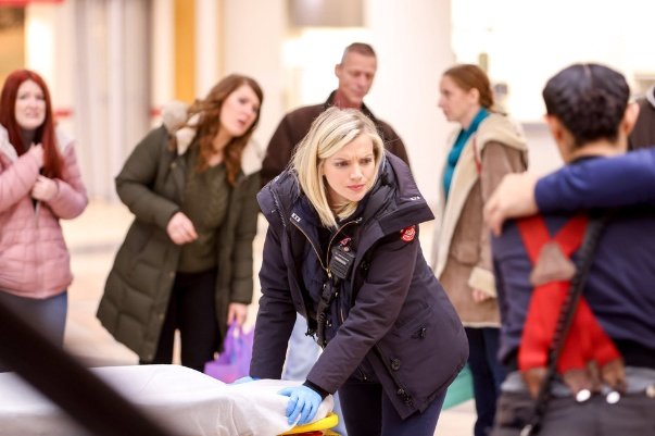 ocbrnews's tweet photo. Promotional photos of 10x12 "Show of Force" - Chicago Fire https://t.co/pyT9rMv9wV