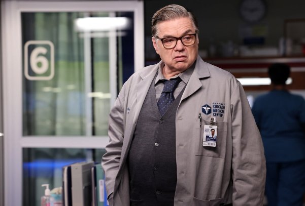 ocbrnews's tweet photo. Promotional photos of 7x12 "What You Don’t Know Can’t Hurt You" - Chicago  Med https://t.co/Rf3ttcKmTU