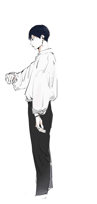 white shirts 
春も夏も秋も冬も着とる万能アイテム

Ralph とかHAREあたり 