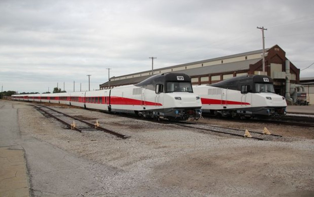 a_olabalogun's tweet image. This babies are coming to Lagos any moment from now! High speed train with speed of 330km/h and a total passenger capacity of 521 seats. @followlasg
@jidesanwoolu

#ForAGreaterLagos