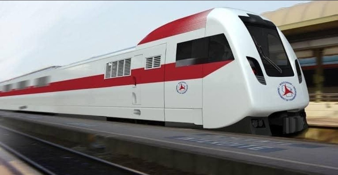 a_olabalogun's tweet image. This babies are coming to Lagos any moment from now! High speed train with speed of 330km/h and a total passenger capacity of 521 seats. @followlasg
@jidesanwoolu

#ForAGreaterLagos