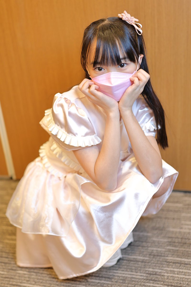 koyakudaisuki1's tweet photo. 2022.01.15 若宮広場
「アステリア砂糖みう聖誕祭 supported by CANDYFESTIVAL」
MERUCHU 松井悠里ちゃん 特典会
#松井悠里 #ゆりりん #MERUCHU #めるちゅ #DIANNAプロジェクト #JC2 #CANDYFESTIVAL #若宮広場
完全にゆりりん🐻💗の可愛さにズッキューーーーン!💘された模様…w🤣💦← https://t.co/1FsTrg5nvk