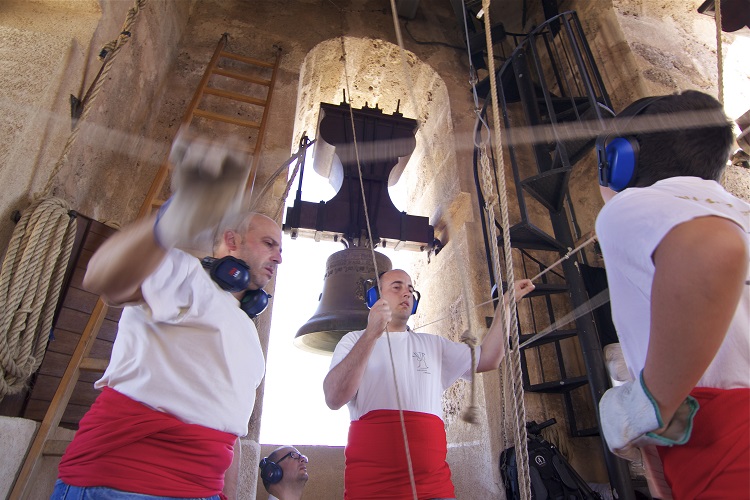 Equal Times ⏸️ tweet media