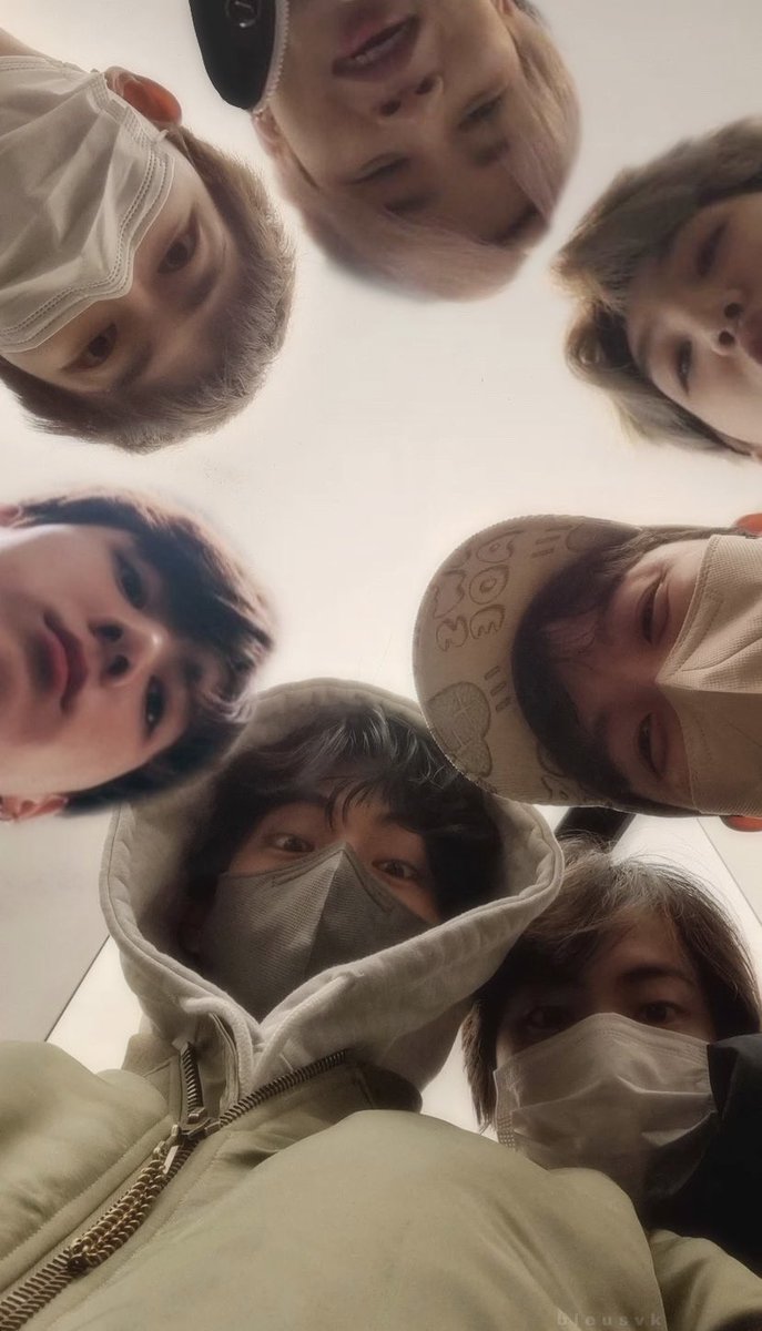 mubai__jk's tweet photo. อาร์มี่มันคีพ 7 กันไม่ไหว 5555555

รูปจิง                                 อีดิท https://t.co/NsBZjqwrf6