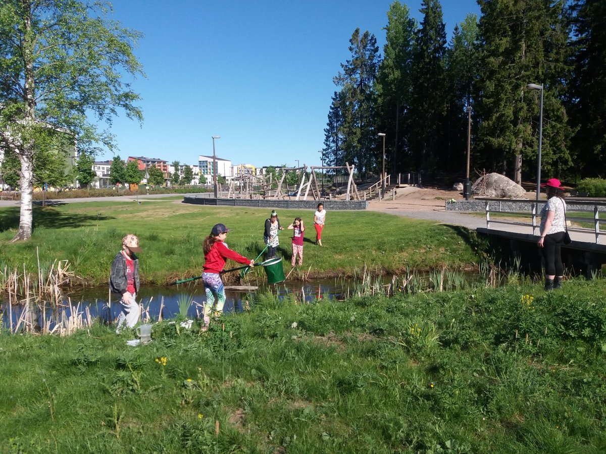 Involving citizens and local actors in the planning, implementation and monitoring of #naturebasedsolutions has been key to the City of Tampere 🌳

Take part of these activities in this article (in Finnish 🇫🇮) written by UNaLab partner <a href="/ramboll_fi/">Ramboll Finland</a> 🌱
➡️ bit.ly/3Kr6q6T