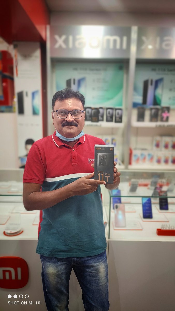 ImtiyaxRk's tweet image. One of the biggest flagship launches of 2022 from the house of Xiaomi!🚨

Presenting before you "The Hyperphone" Xiaomi 11T Pro 5G.⚡⚡

#HyperPhone #Xiaomi11TPro 

@manukumarjain @hawkeye @PrateikDas @batchumalli @abhilash3181 @gitanshanand @MiFCBelgaum @XiaomiIndia