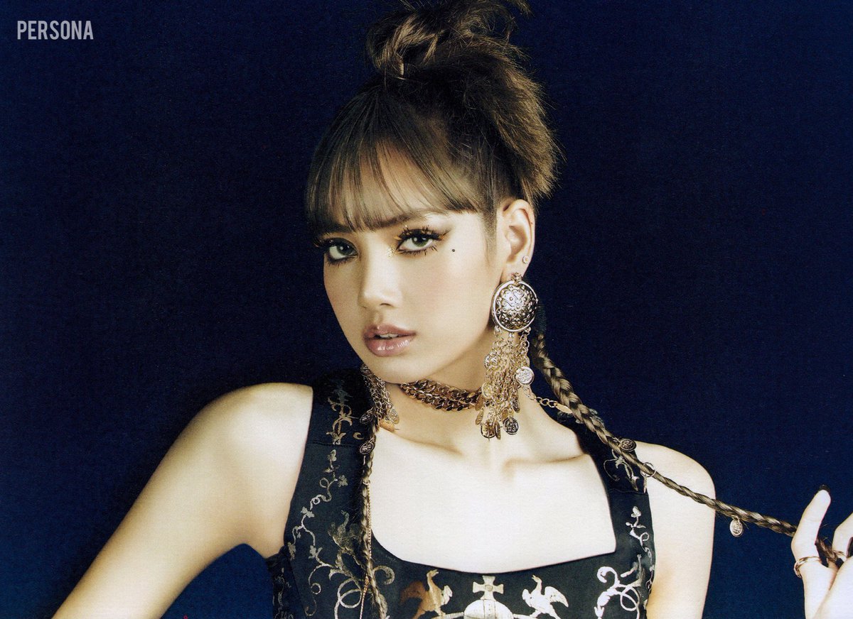 LaliceUpdates's tweet photo. Longest-running songs by K-pop female soloists on iTunes Worldwide Songs Chart Top 200 🌍

#1. JENNIE - SOLO: 187 days
#2. #LISA - MONEY: 131 days (still charting)
#3 #LISA - LALISA: 102 days
#4. ROSÉ - On The Ground: 79 days
#5. eight - 65days
#6. Celebrity - 52 days https://t.co/yMFGH7svdT