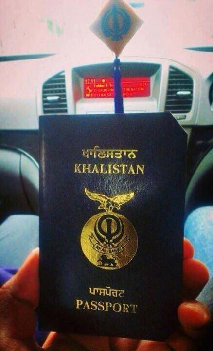 WeNeverForget84's tweet photo. ਅਸੀਂ ਬਣ ਜਾਣਾ ਏ ਆਪੇ ਇਕ ਦਿਨ ਧਿਰ ਬਰਾਬਰ ਦੀ,
ਪੈਰਾਂ ਦੇ ਵਿਚ ਰੋਲ ਦਿਆਂਗੇ ਇਹ ਪੀੜੀ ਬਾਬਰ ਦੀ.
ਫਿਰ ਸਾਡੀ ਮਰਜੀ ਦੇ ਸਮਝੋਤਿਆਂ ਲਈ ਮਹਿਮਾਨ ਆਉਣਗੇ,
ਤੇਰਾ ਦਿੱਲੀਏ ਤਖ਼ਤ ਹਿਲਾਉਣ ਲਈ ਤੂਫ਼ਾਨ ਆਉਣਗੇ.
#sikhsoveregnity #sovereignty #sovereignpunjab #Khalistan #Sikh #sikhhomeland #sovereignblood https://t.co/r3q2oF3Km3