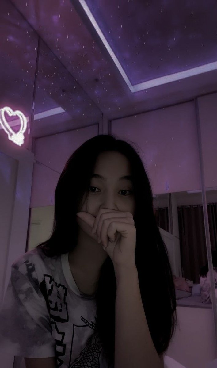 AbellBel021's tweet photo. Hi baru main rp twt nich

Temenan banh?

#roleplayerindonesia #Rpw https://t.co/5zMVXWKGhJ