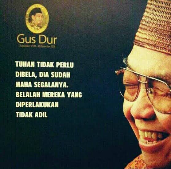 bozlagiapa's tweet photo. Spirit GusDur vs Spirit para "Pembela Tuhan"
cc : @GUSDURians @nahdlatululama @ulil @na_dirs @sudjiwotedjo @maman1965 https://t.co/EWIk8nwctX
