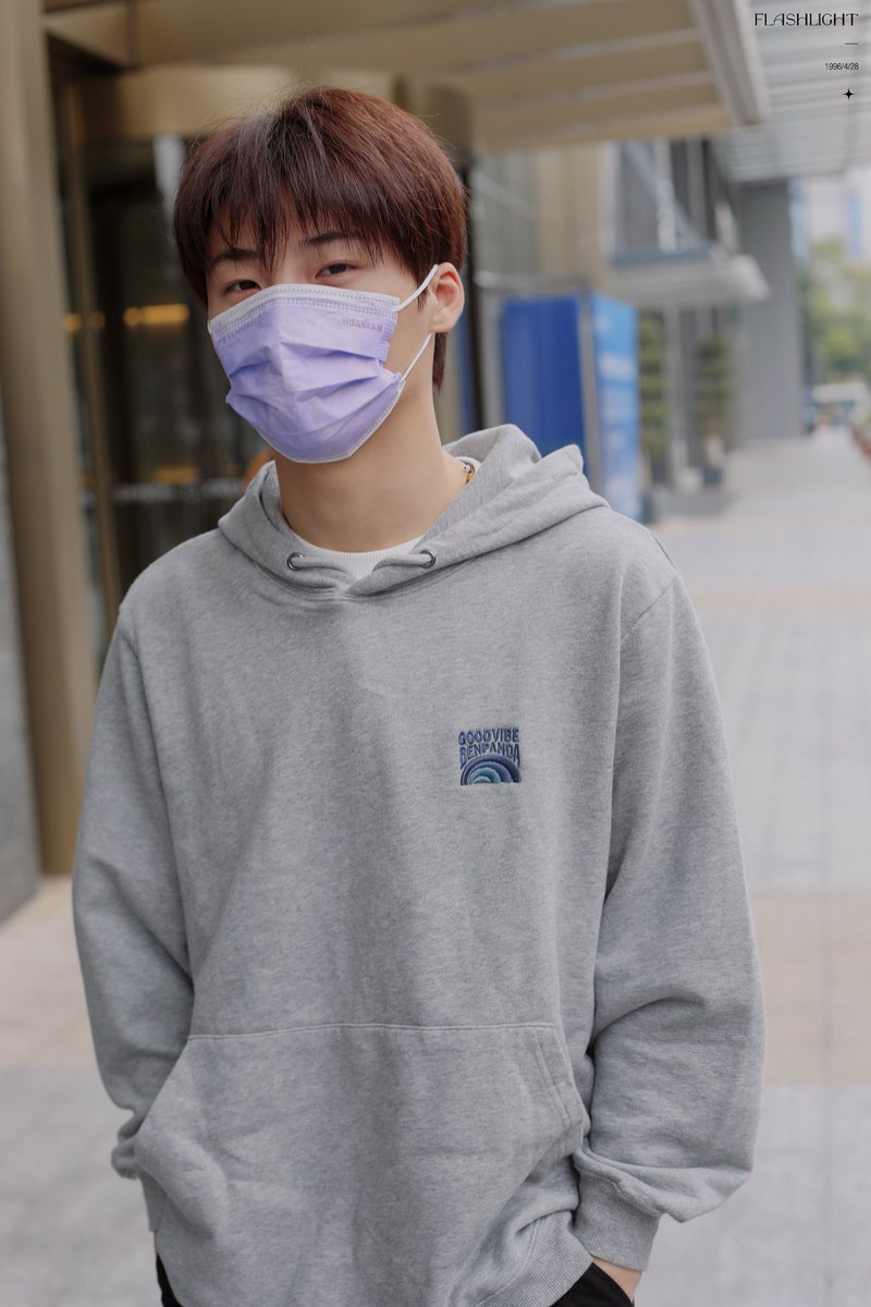 _Flashlight___'s tweet image. #YuGengyin #俞更寅 

2022/1/13

HD 4P
 
@yugengyin_0428