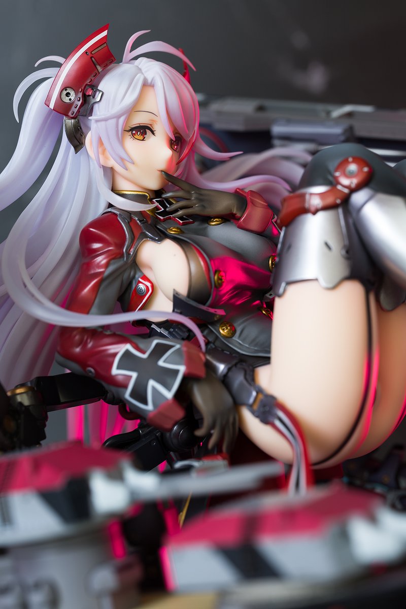 Fig Memo 美少女フィギュアレビューブログ アルター アズールレーン プリンツ オイゲン フィギュアレビュー T Co Olapcg3opo 原型 田中冬志氏 Temjin747j 届きましたー 間違いなくプリンツ オイゲンの決定版 尊い T Co