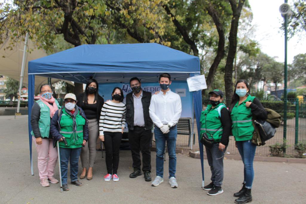 HaloMedicMX's tweet photo. En @HaloMedicMX buscamos ofrecer pruebas de glucosa gratis, sin importar partidos políticos, hemos colaborado con los concejales @KarlaMataSalas @MemoMora_L #ZandyDiaz  @QuiqueTamayoMX del @PAN_CDMX y @PartidoMorenaMx haciendo  jornadas de salud en bienestar de la comunidad https://t.co/1moeefpv4E