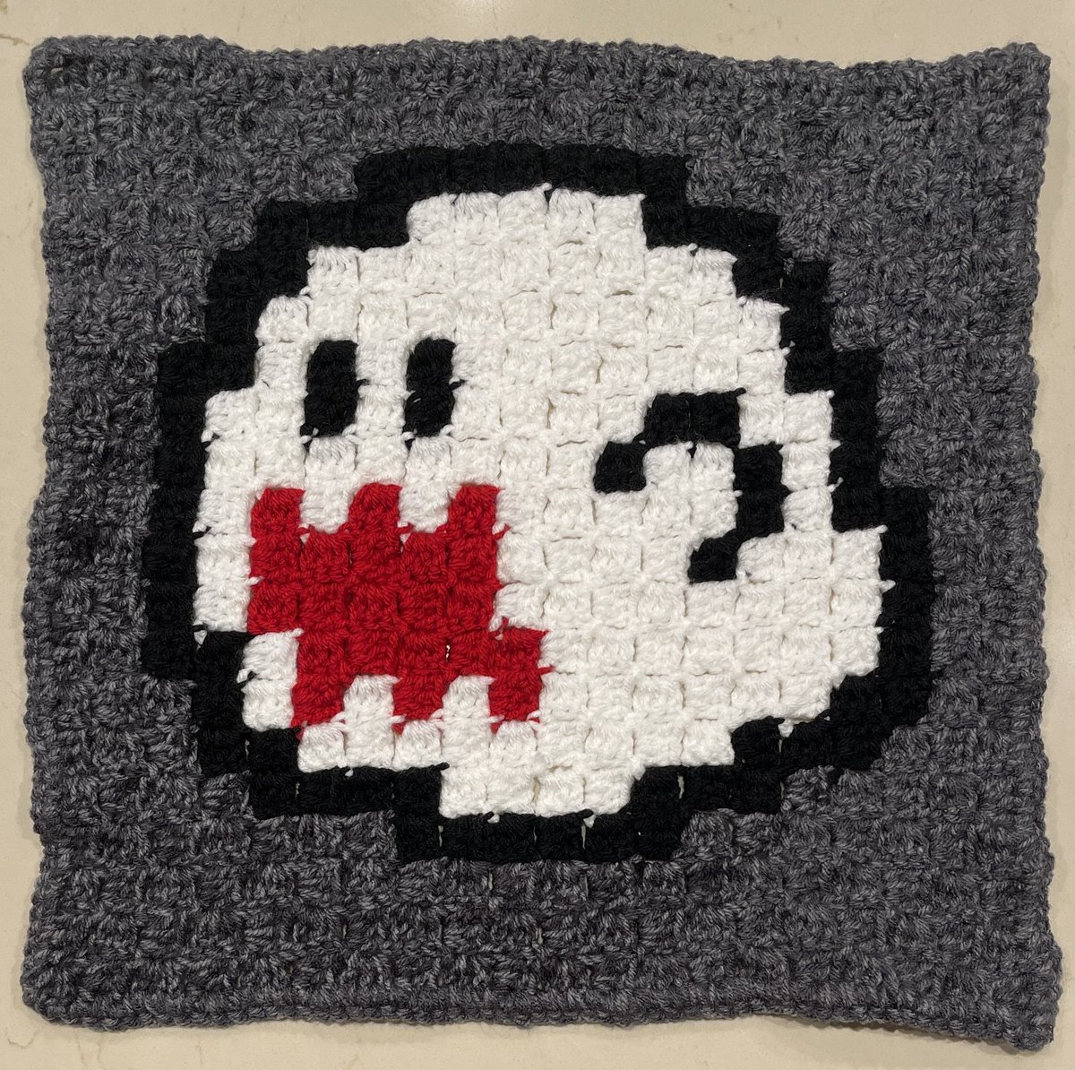 ChrysPopkoff's tweet photo. 8-bit Boo! #TherapeuticCrochet #crochet #SuperMario https://t.co/MkPW92pYl2