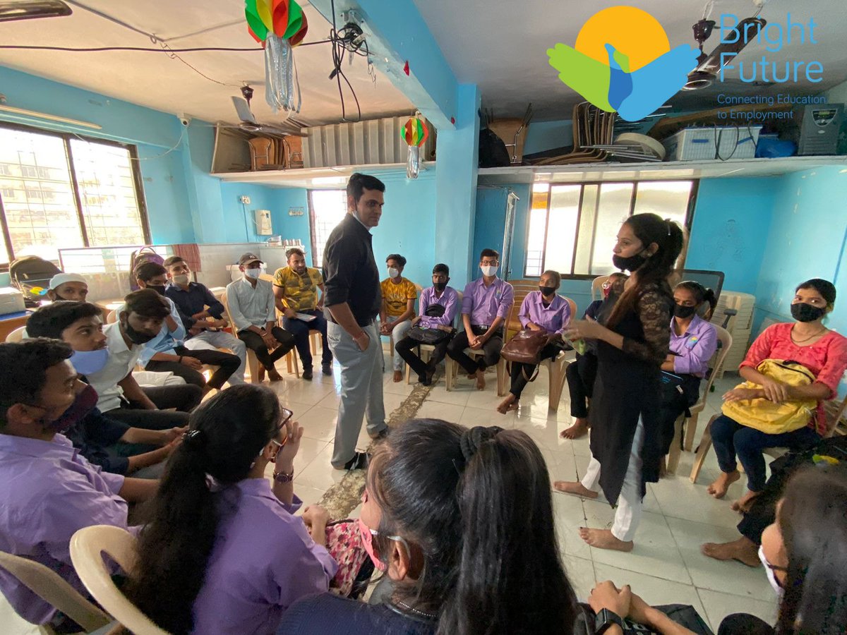 BrightFutureInd's tweet photo. Bright Future conducted a guest session yesterday for our aspirants of Nalasopara center. Session was conducted by  CEO of Krish Enterprise  Mr. Dharmendra who guided aspirants regarding current marketscenario #employerexpectations #theinterviewprocess #jobreadiness @kishorpalve https://t.co/flQEhekitY