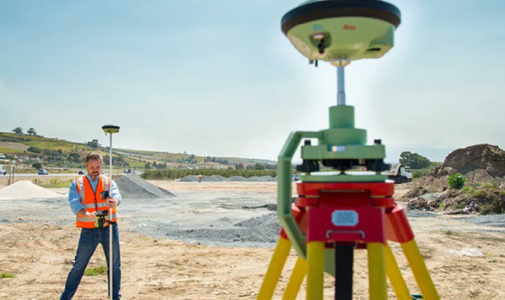 What is Real-Time Kinematic (RTK) Survey?
Read more buff.ly/3tbsKuN

#RealTimeKinematic #RTK #SurveyingTechnology #GlobalNavigationSatelliteSystem #GNSS #Antennas #RTKTechnology