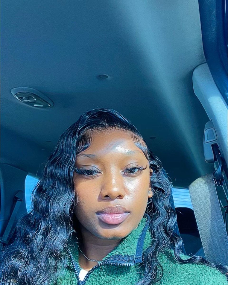 finepooh's tweet photo. R A W🥵🥵 https://t.co/vY5guOAduM