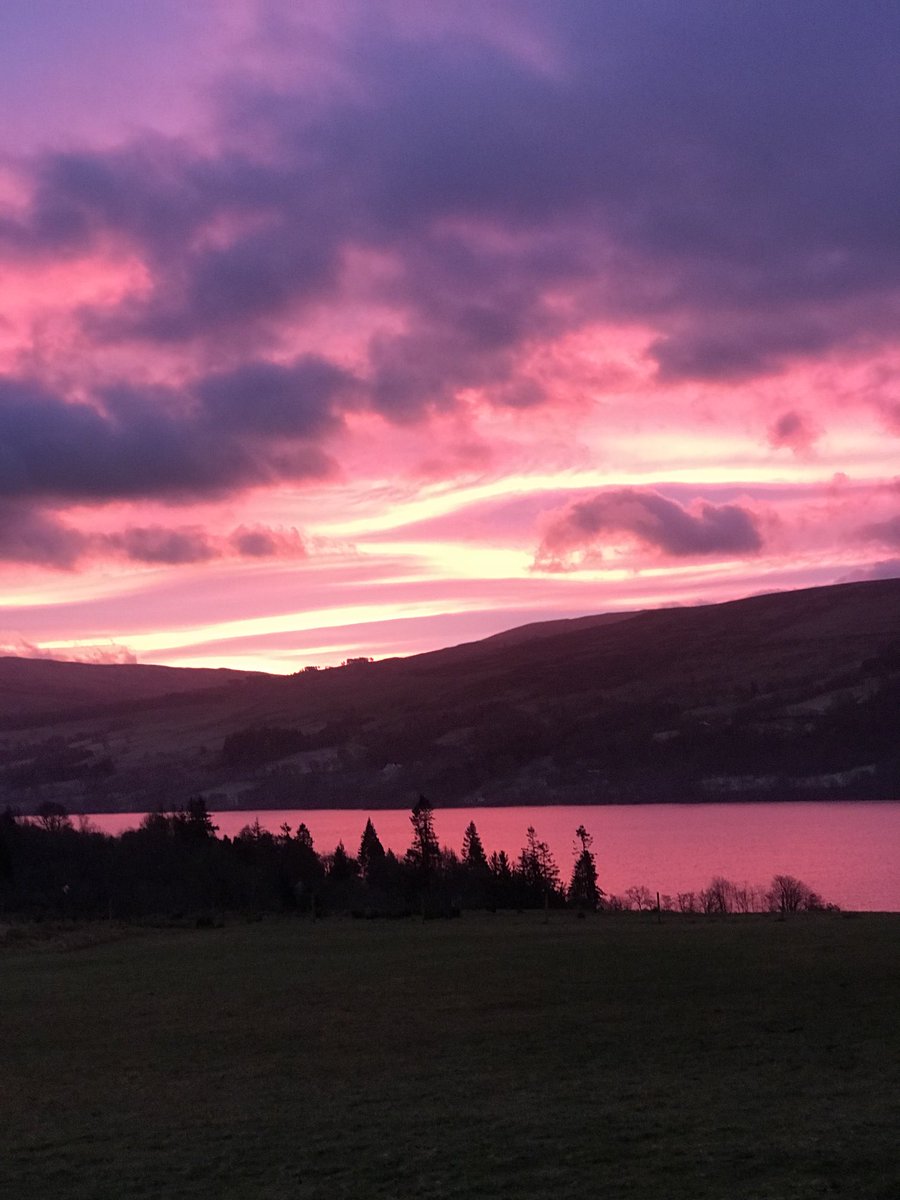 SmithyCoco's tweet image. #redskyinmorning