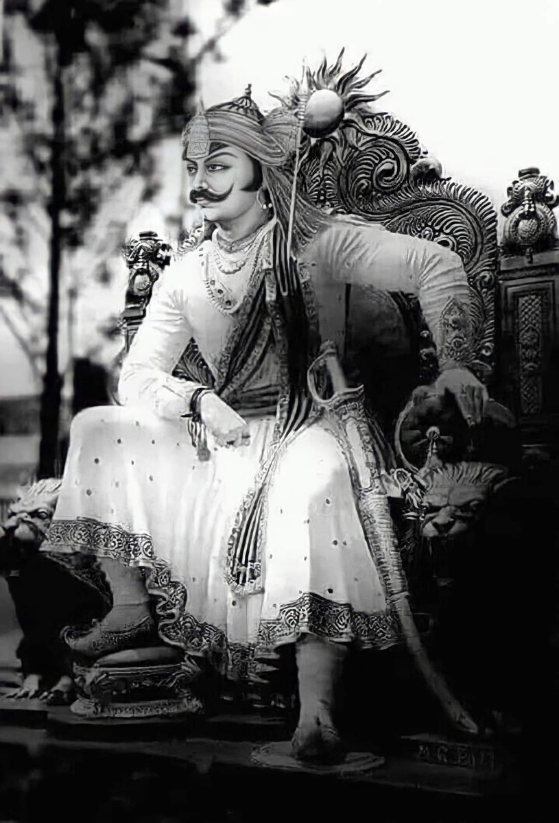 mSinghShashank's tweet photo. महान पराक्रमी, शूरवीर , दृढ़प्रतिज्ञ महाराणा प्रताप जी को उनकी पुण्यतिथि पर कोटिशः नमन 🙏🏻 https://t.co/Pru1dudyfe