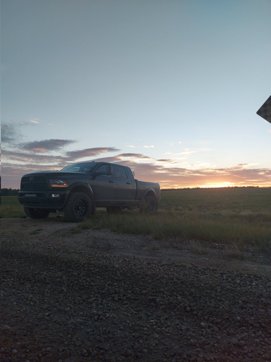 Mack_Howard's tweet photo. Just out here chasin a fuckin dream💯🤟🤟 https://t.co/o78TXeDQQ2