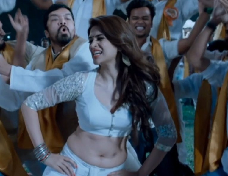 kamarani23's tweet photo. Naa friend vala ayina bachelor party lo dance esa papam adiki control kale https://t.co/y2lQRH1NpO