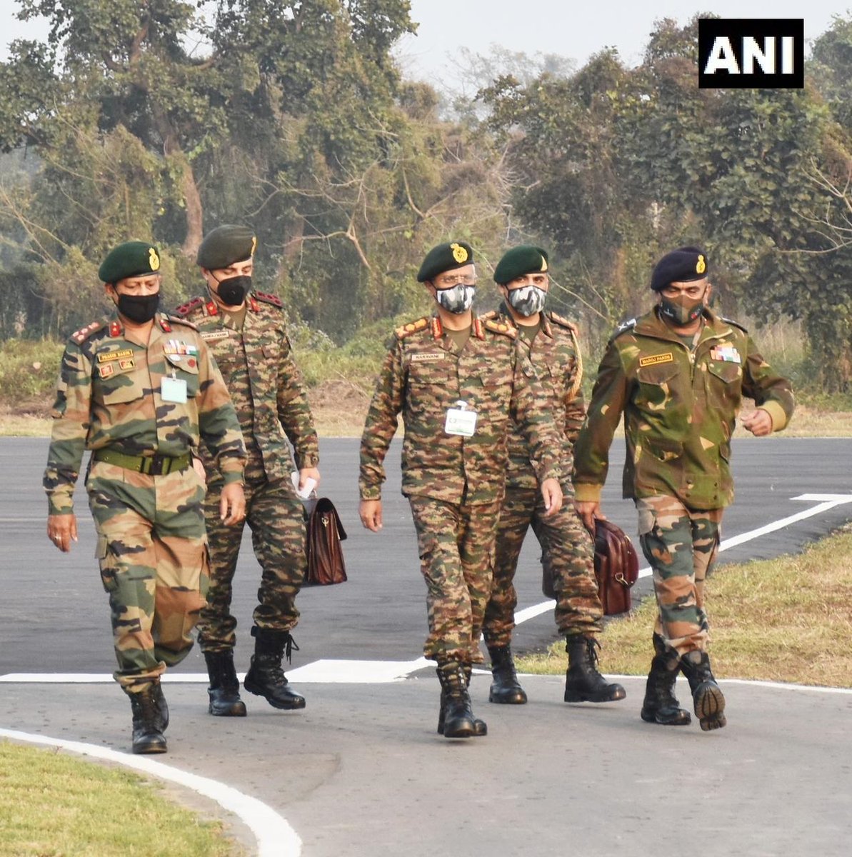 Indian Army Chief General Manoj Mukund Naravane wears the new combat ...