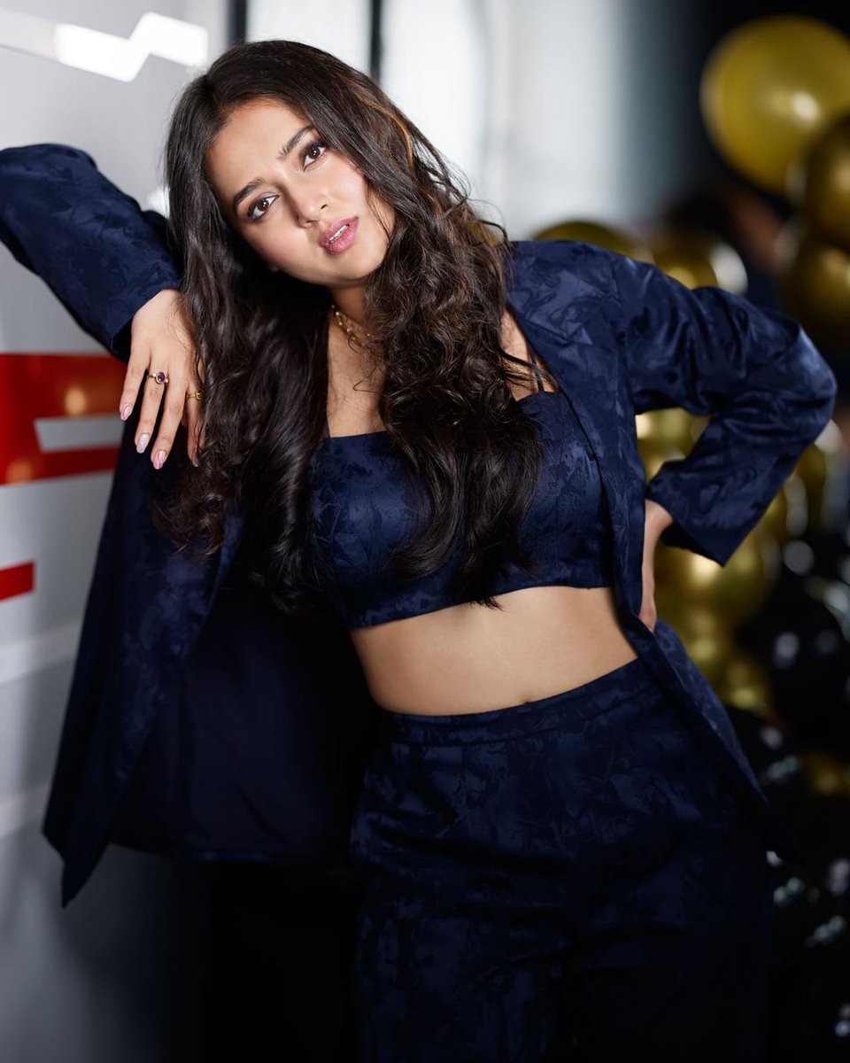 Urban Asian (@urbanasian) on Twitter photo Our #WomenCrushWednesday is the gorgeous <a href="/itsmetejasswi/">Tejasswi Prakash</a> ....πβ€οΈ
#tejasswiprakash
#womencrush #tejran #bollywood #southasian. #urbanasian Our #WomenCrushWednesday is the gorgeous <a href="/itsmetejasswi/">Tejasswi Prakash</a> ....πβ€οΈ
#tejasswiprakash
#womencrush #tejran #bollywood #southasian. #urbanasian