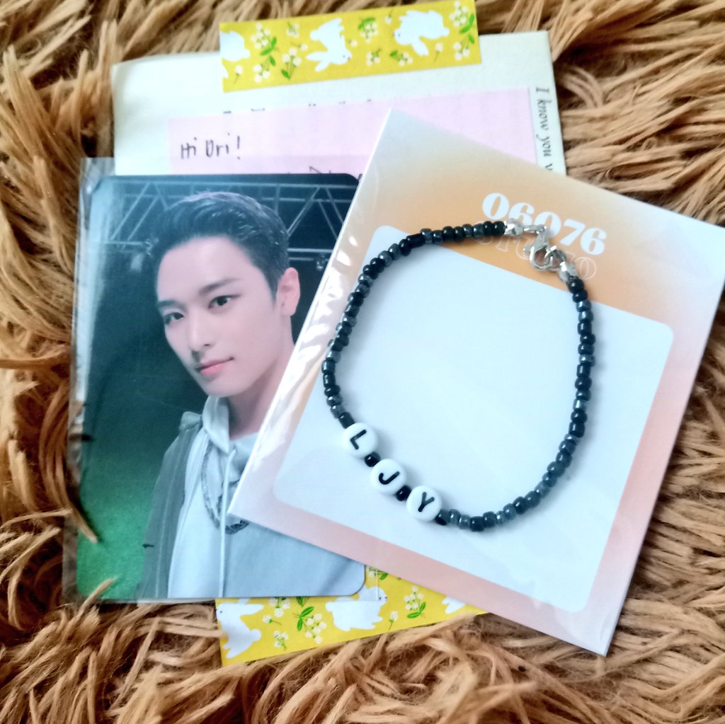 enzovinceholic's tweet photo. —Juyeon mail💌
First maribik pc ko ueueue. Thank you @223cart ! Very safe and eco friendly ang packaging!!
#223proofs https://t.co/4HjcgNyoy3