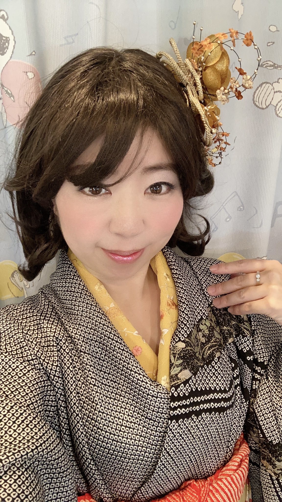 宝染花 美咲 7 17ゆ シティ蒲田 1 15のセットリストです お正月は着物かなぁと思い 丁度 頂いた着物の出番があって良かったです ブルーライトヨコハマ いしだあゆみ 時の流れに身をまかせ テレサ テン シングルアゲイン 竹内まりや 聖母たちの