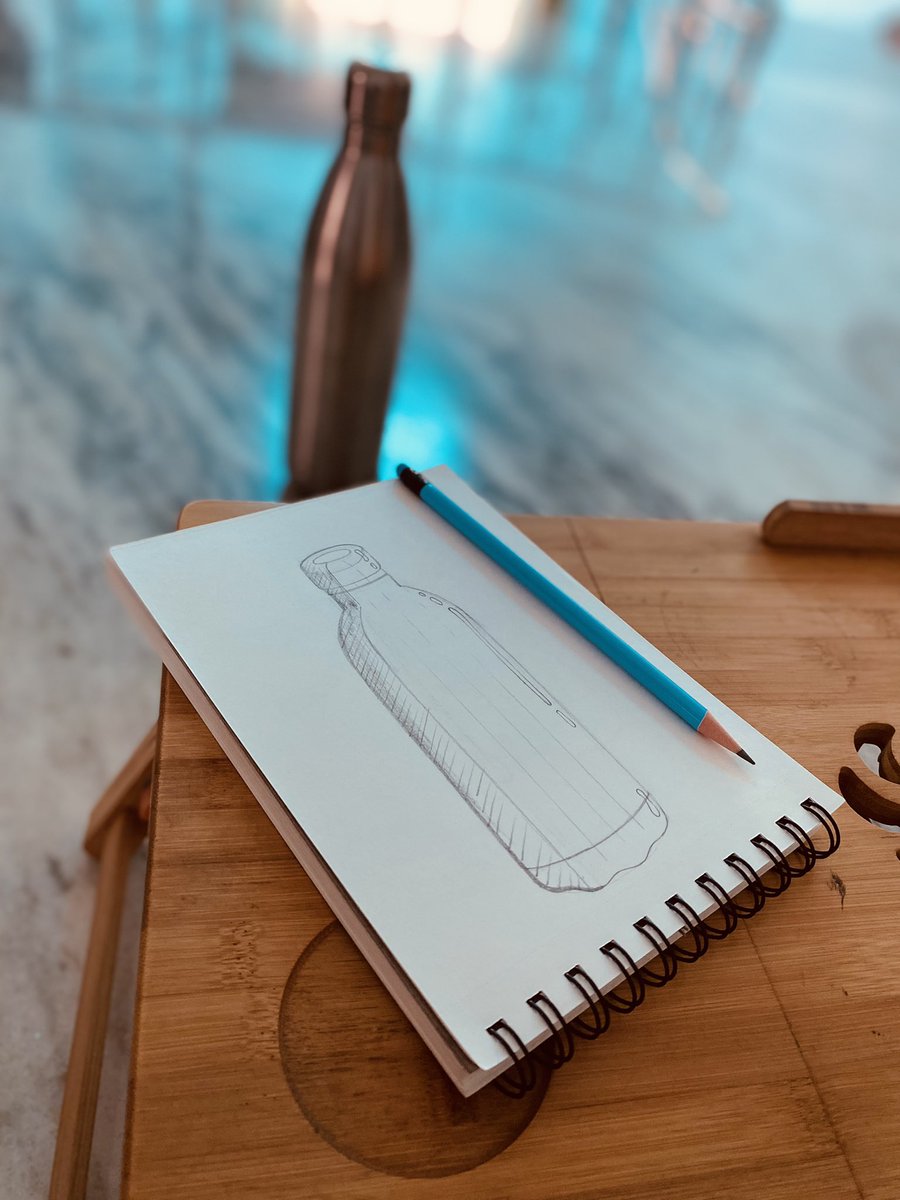enliveyourself's tweet photo. Trying to rebuild the habit of daily sketching. https://t.co/BLYeym19uU